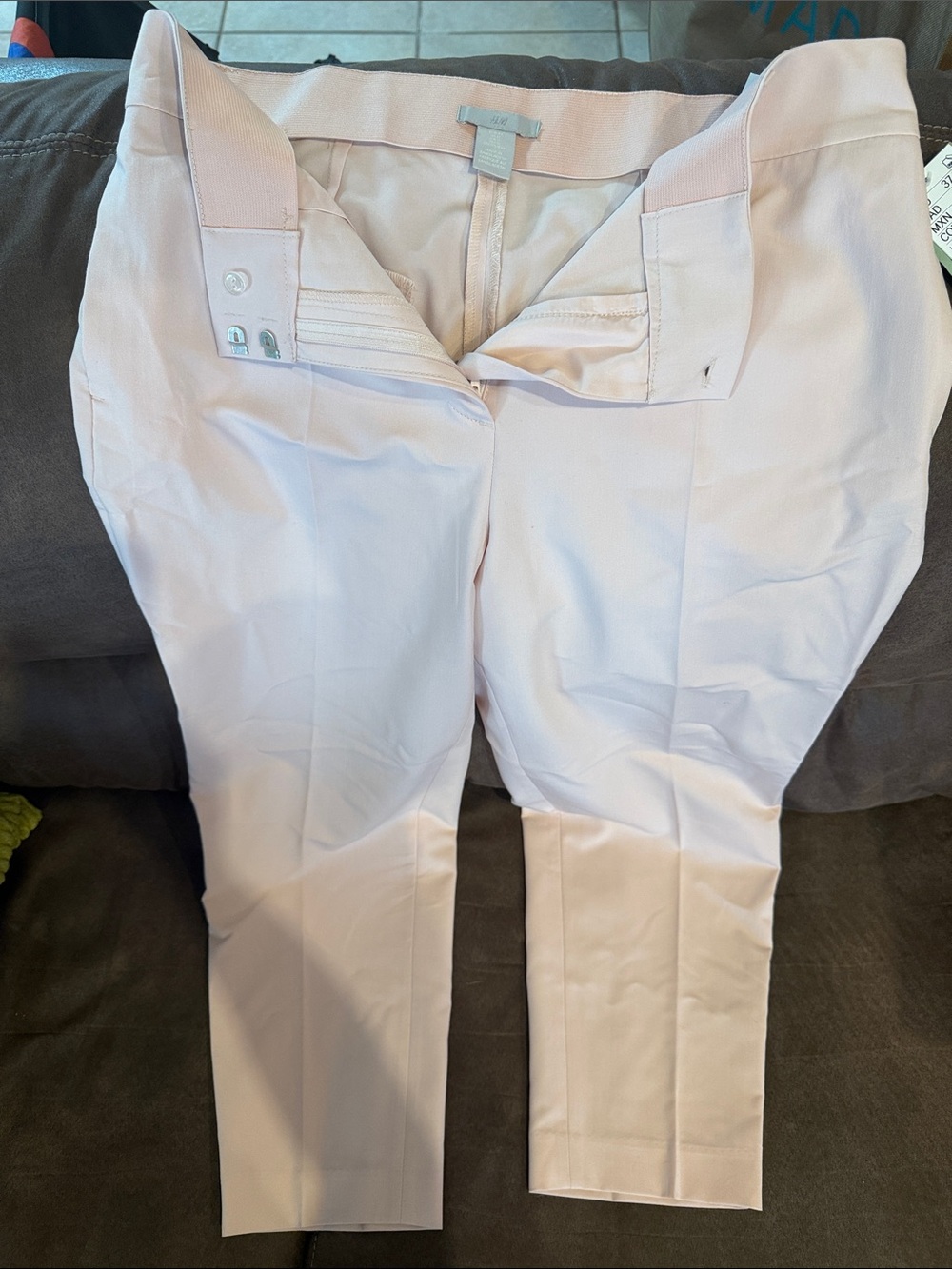 NWT H&M Straight-Leg Dress Pants in Pale Pink